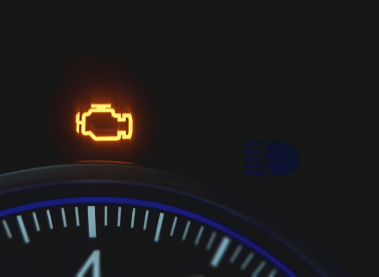 Engine Warning by Compagnons